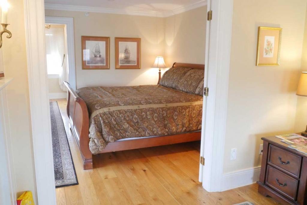 Compass Rose Inn نيوبريبورت المظهر الخارجي الصورة