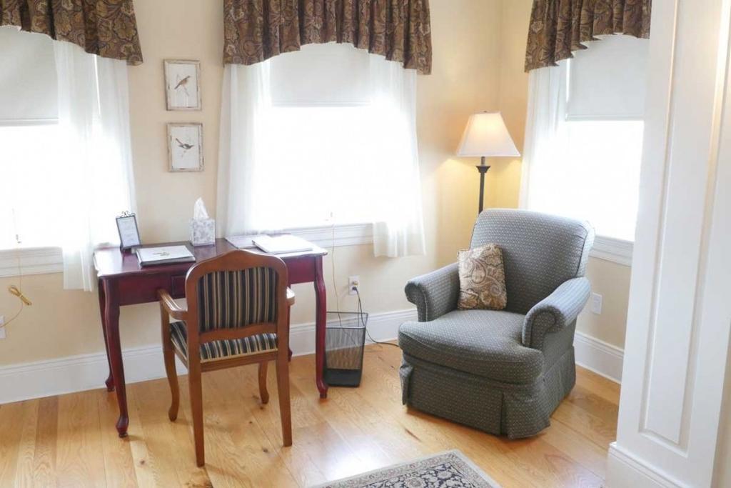 Compass Rose Inn نيوبريبورت المظهر الخارجي الصورة