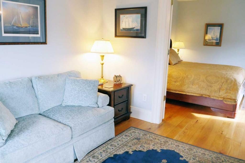 Compass Rose Inn نيوبريبورت المظهر الخارجي الصورة