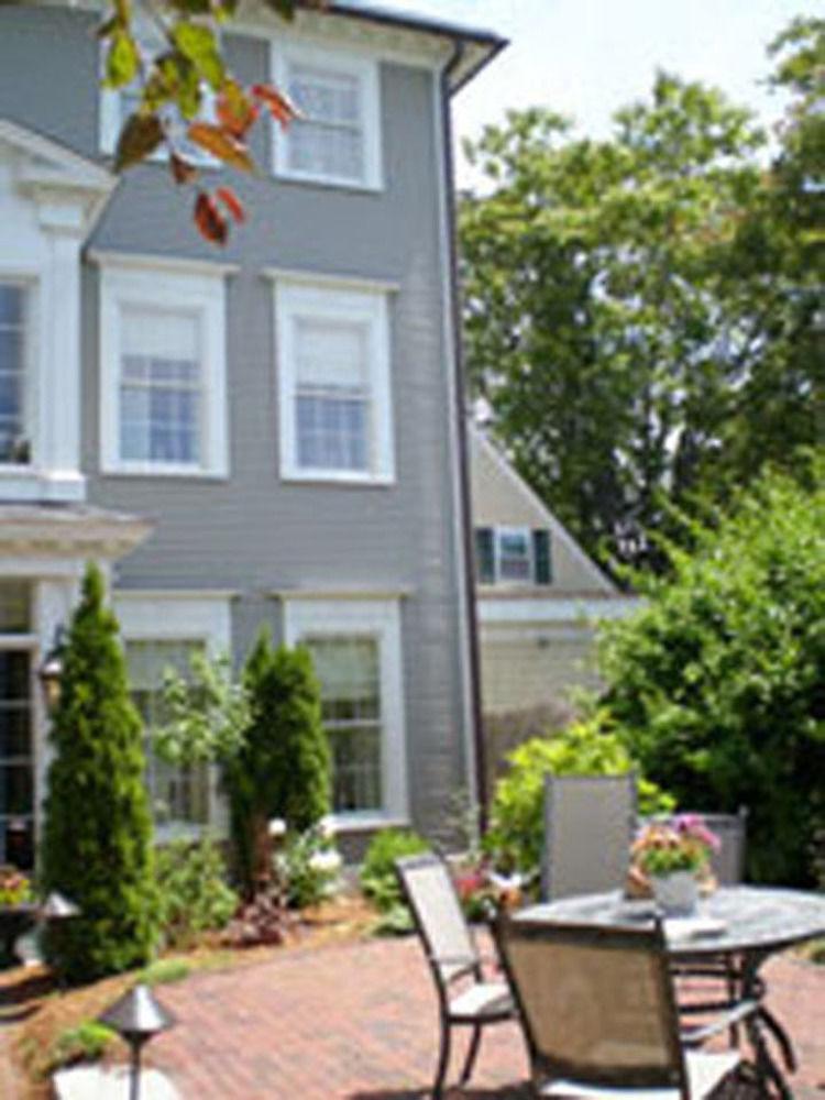 Compass Rose Inn نيوبريبورت المظهر الخارجي الصورة