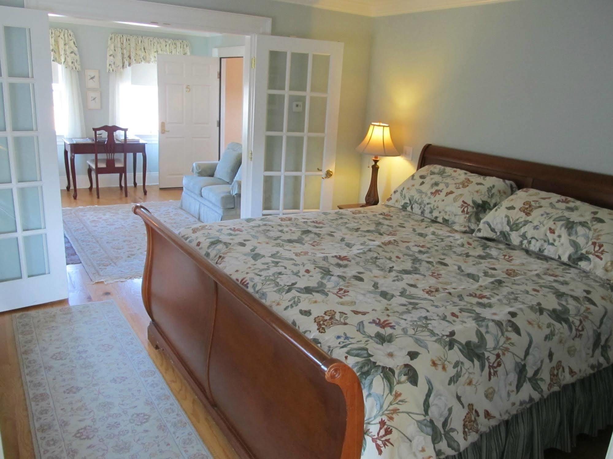 Compass Rose Inn نيوبريبورت المظهر الخارجي الصورة